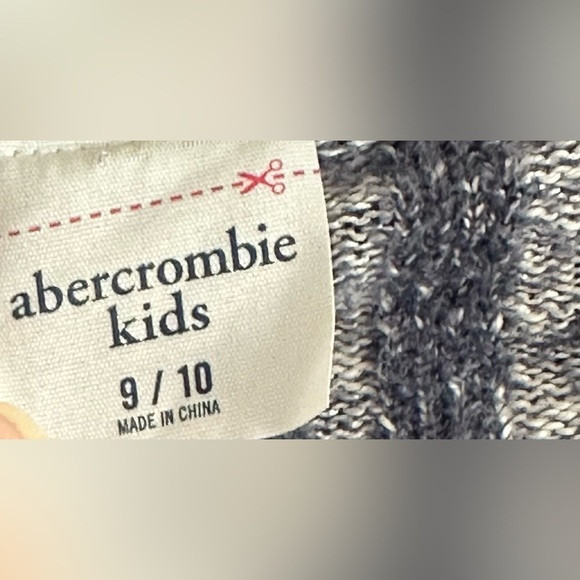 💛Like New💛 Abercrombie Kids Open Front Cardigan- Size 9/10 - Picture 2 of 7
